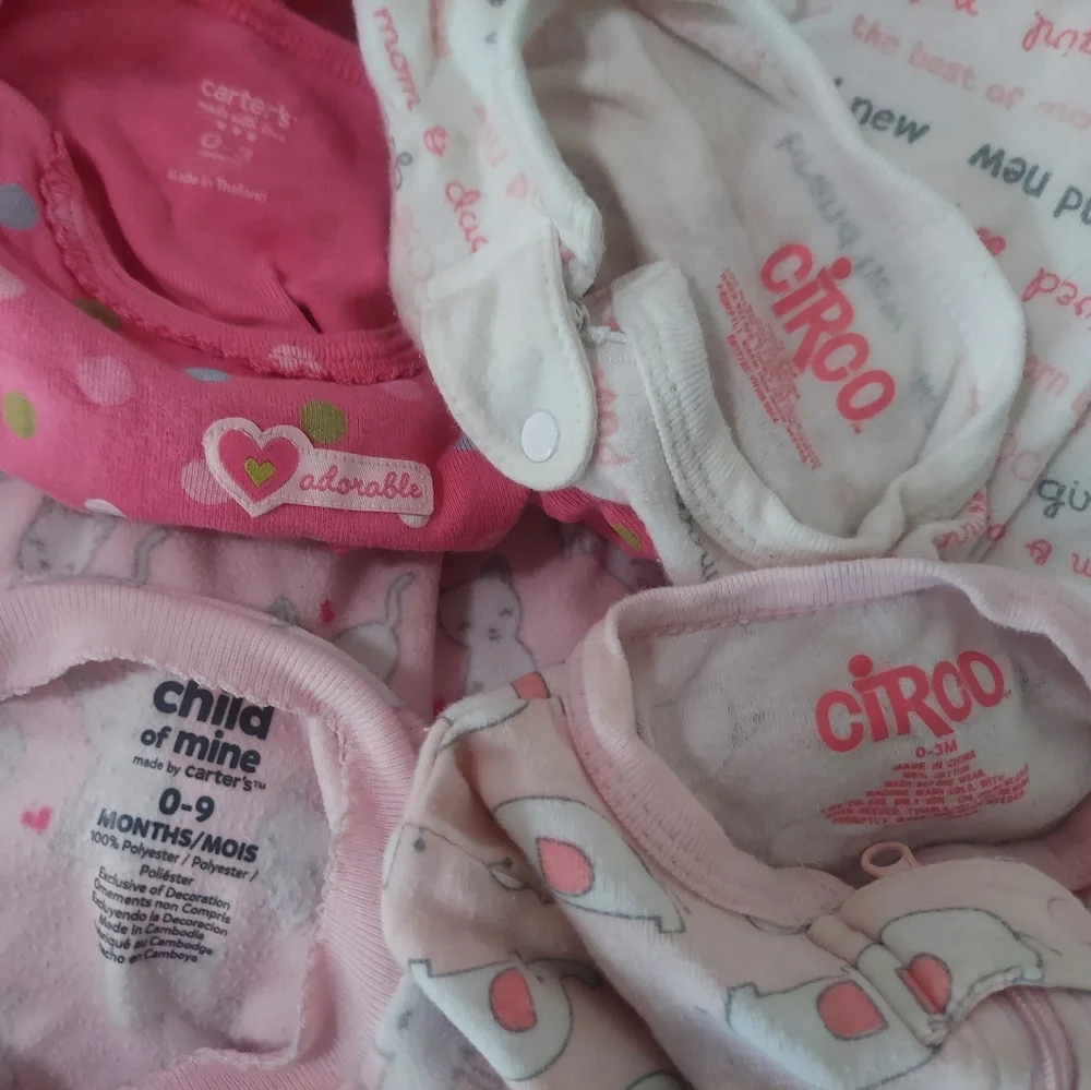 🎁 10/$25- Set of 4 sleep outfits, 0-3 months, baby girl,  pink